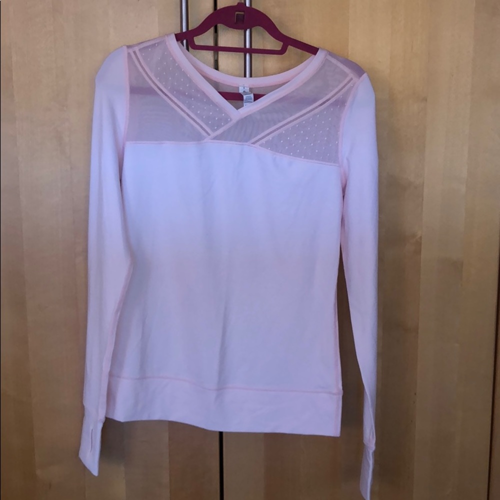 Lululemon just breathe shirt